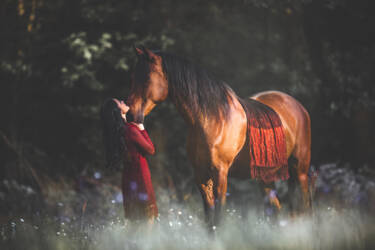 Alexandra Evang's images for Nikon magazine Photo finish Spring